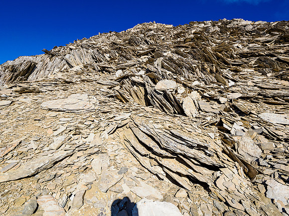 Ascending the easy SSE ridge of Mount Owen.