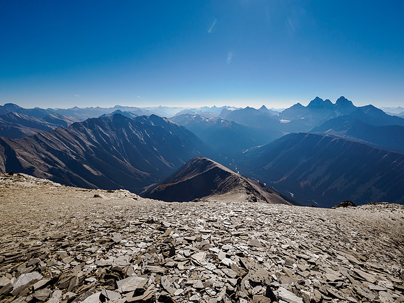 Descending the SSE ridge.
