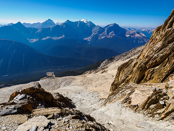Descending the upper SW face gully.