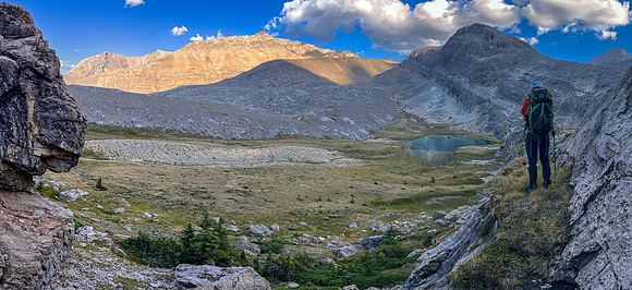 Ascending SW out of the Roaring Creek Valley to upper tarns under Little Cataract Peak.