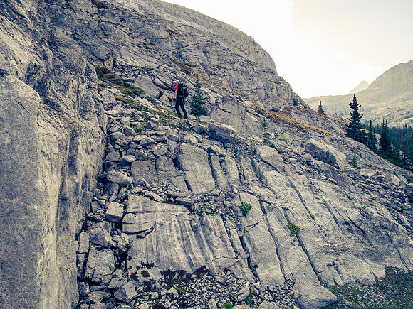 Ascending SW out of the Roaring Creek Valley to upper tarns under Little Cataract Peak.