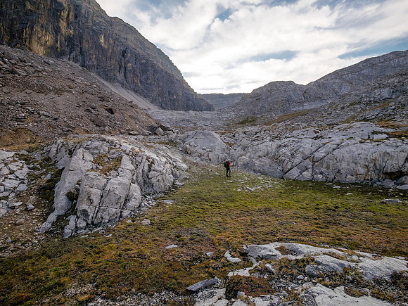 Hiking through the upper NW corner of McConnell meadows under Smoky Mountain.