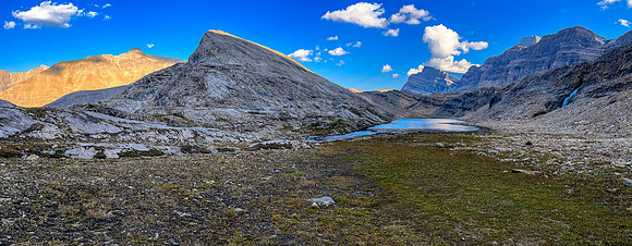 Ascending SW out of the Roaring Creek Valley to upper tarns under Little Cataract Peak.