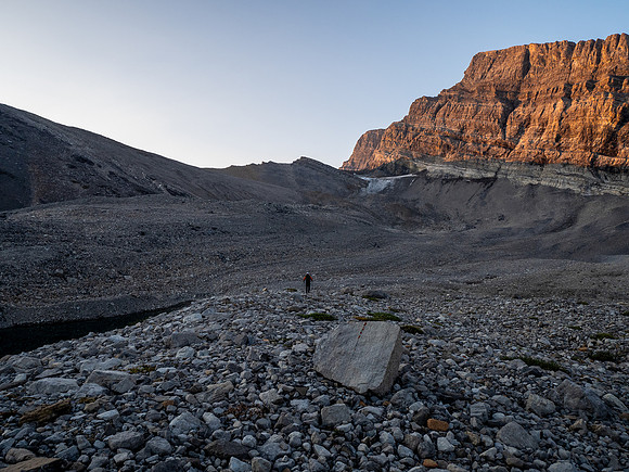 Hiking out of the upper SW corner of Roaring Creek to the McConnell Creek high col.