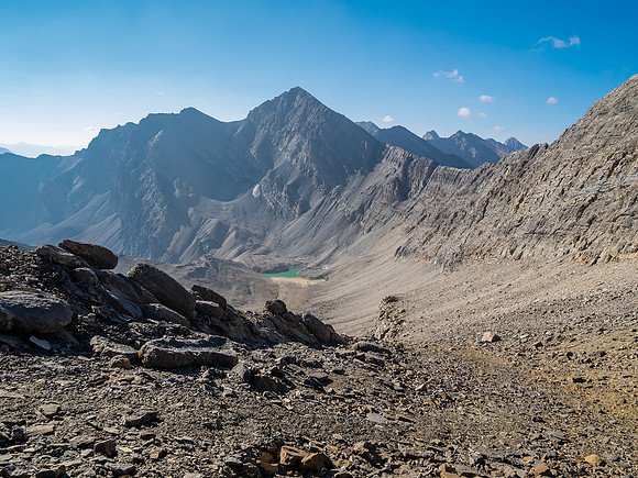 Descending the south rubble ledge on Smoky Mountain.