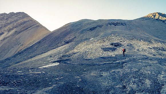 Hiking out of the upper SW corner of Roaring Creek to the McConnell Creek high col.