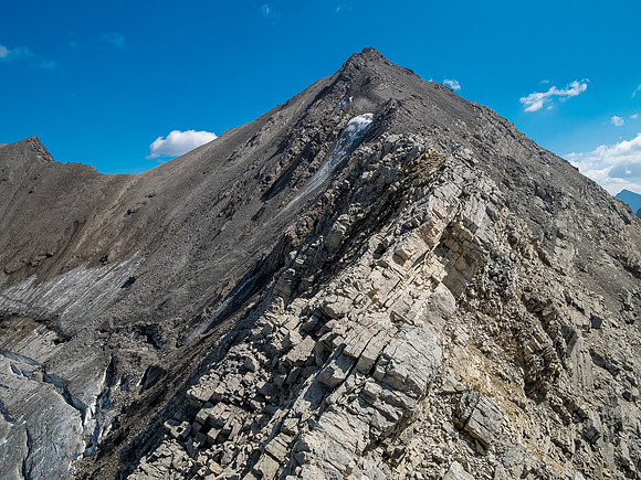 Ascending the NW ridge of Mount Goodair.