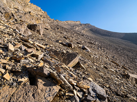 Ascending SE rubble slopes of Smoky Mountain.