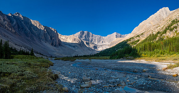 Hiking down the west branch of McConnell Creek.