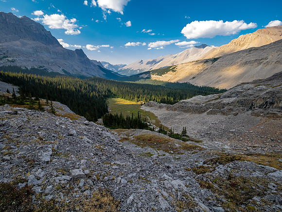 Ascending SW out of the Roaring Creek Valley to upper tarns under Little Cataract Peak.