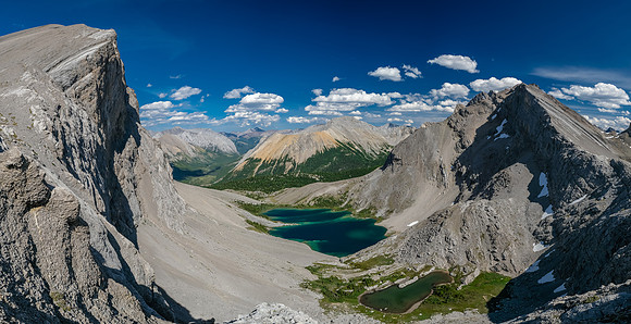 Can't get enough of these views over Block Lakes!