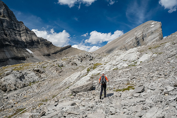 Phil traverses to Block Mountain, visible at right.