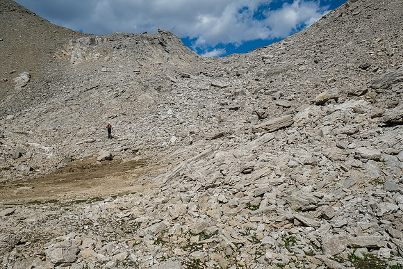 Phil approaches the col.