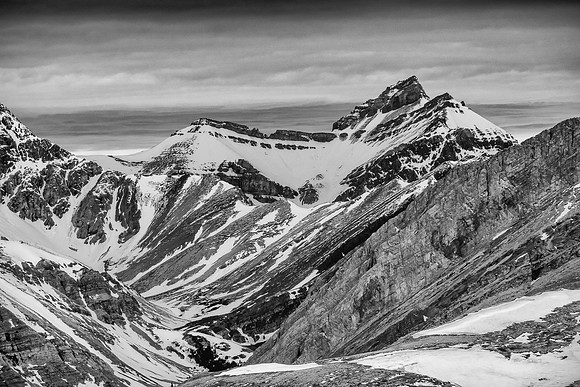 A striking unnamed peak north of Mamen and Nordic Ridge.