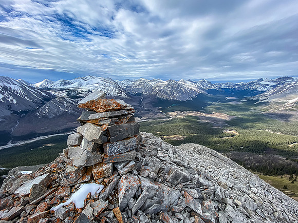 An old summit cairn with views of the upper Clearwater River valley.