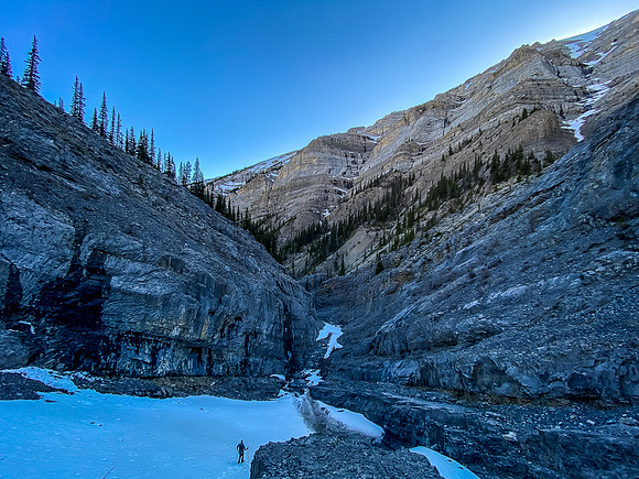 Back in the hidden channel leading to the south drainage.