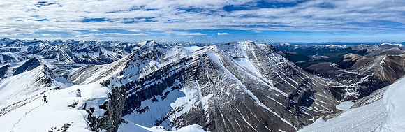 Phil on the west summit ridge with incredible views to North Guide and Whelk Peak.