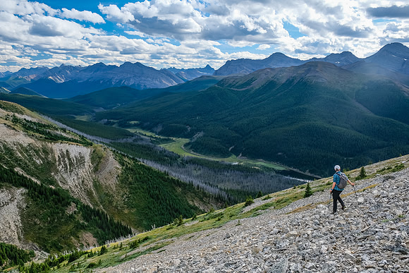 Descending back into the access drainage towards Wigmore Lake.