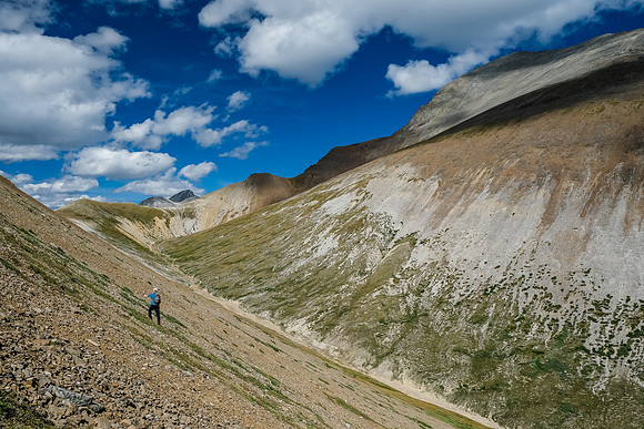 Phil traverses the intervening ridge from the col.
