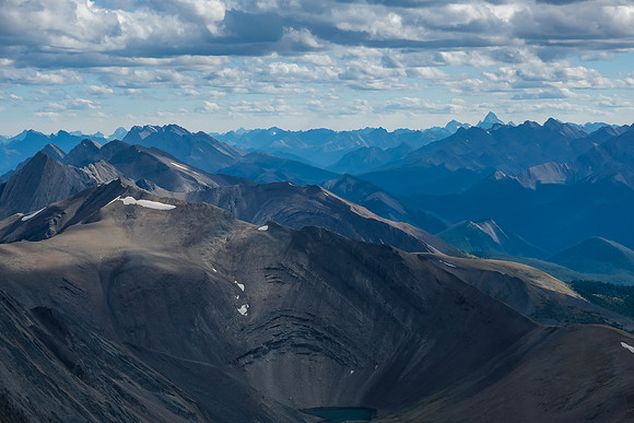 Many unnamed peaks line Cuthead Creek and the Cascade River.