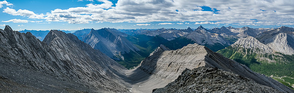 The huge access gully.
