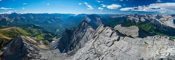 Dramatic views down and along the east face of Flints Peak to the Cascade River valley.