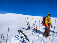 North Twin Peak (Click to Load Album)