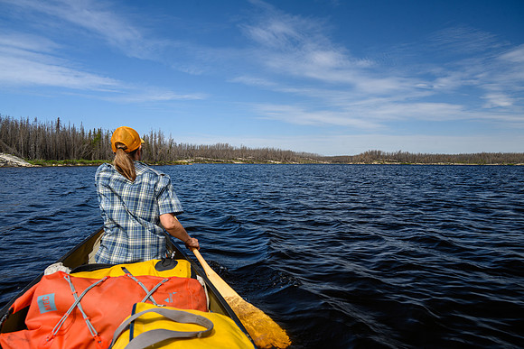Traveling between Crystal and Indian House Lake.