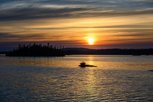 Sunrise over Davis Lake.