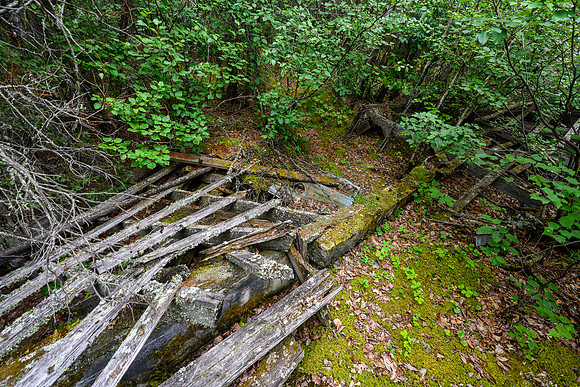 Exploring an old uranium mine site from the 1950's on Drope Lake.