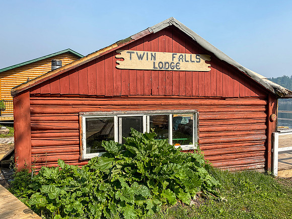 Twin Falls lodge.