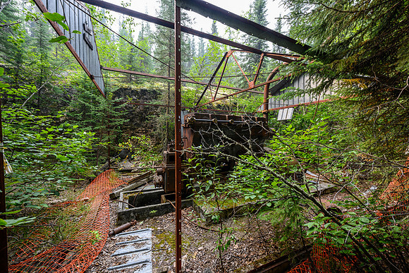 Exploring an old uranium mine site from the 1950's on Drope Lake.