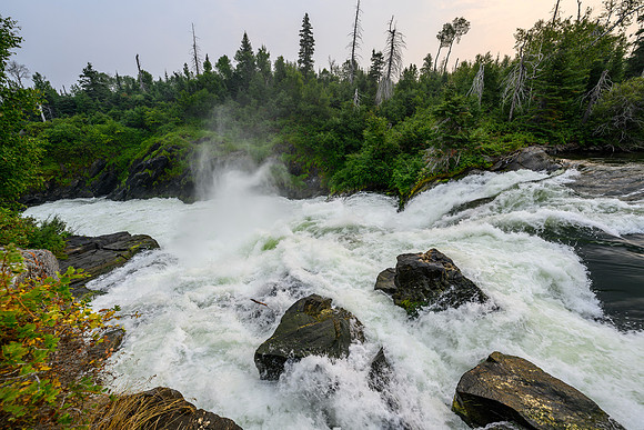 The mighty Nistowiak Falls.