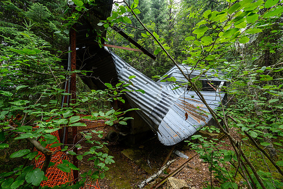Exploring an old uranium mine site from the 1950's on Drope Lake.