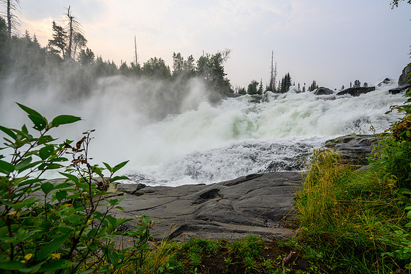 The mighty Nistowiak Falls.