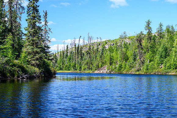 Unnamed lake between Settee and Colin Lake.