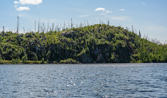 Paddling Colin Lake around the north end of Sandomirsky Island.
