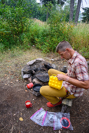 Making eggs on Drope Lake.