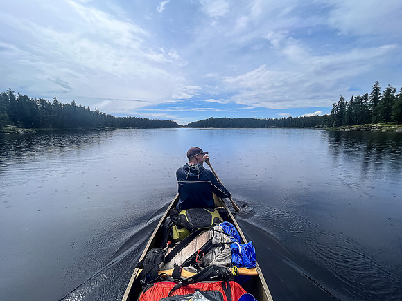 The sun comes back as we paddle a scenic channel towards the last few portages into East Lunch Lake.