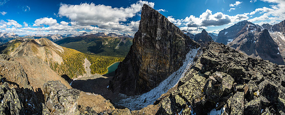 Black Rock Lake with Lesser Pharaoh Peak looming over it.
