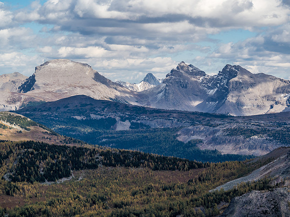 Goat's Eye at left, Howard Douglas at right.