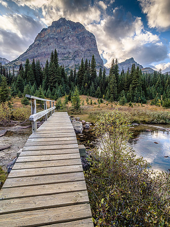 Crossing Pharaoh Creek and looking back at Greater Pharaoh Peak.