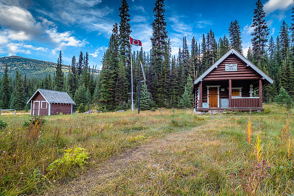 The Egypt Lake warden cabin.