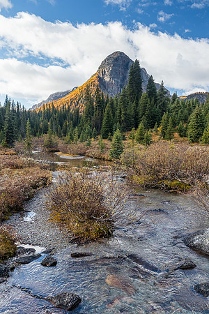 The Sphinx rises over Pharaoh Creek,