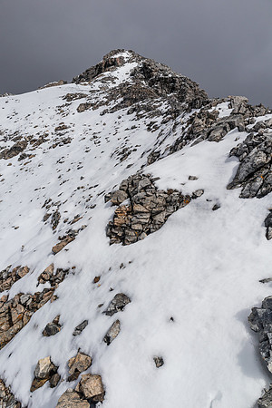 The snow made the south ridge feel a bit more sporting than if it was dry.