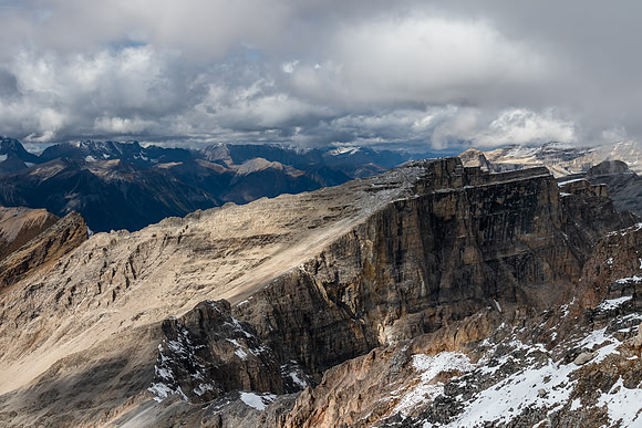 I was surprised to discover that Scarab is around 20m higher than its neighbour Haiduk Peak.