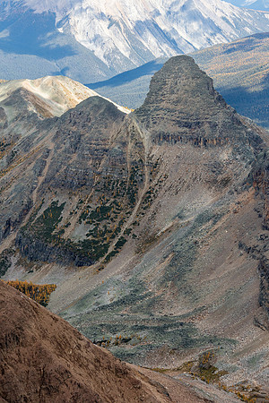 Lesser Pharaoh Peak rises over Whistling Pass.