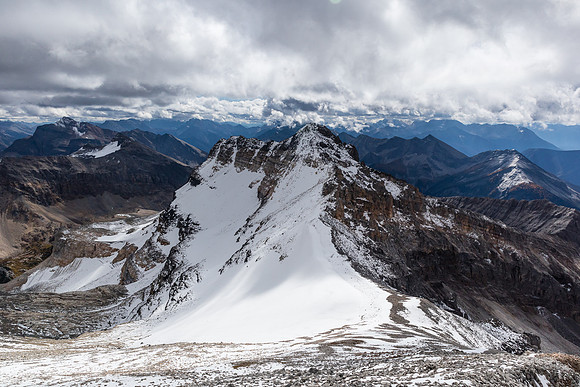 Descending to the col.