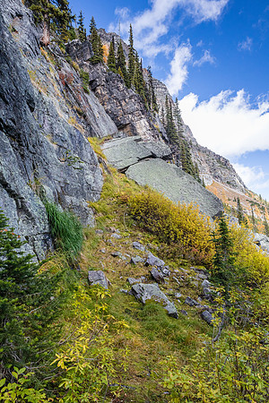Hiking to Scarab Lake.