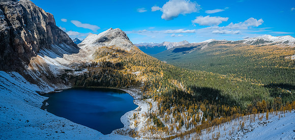 Descending to Talc Lake.